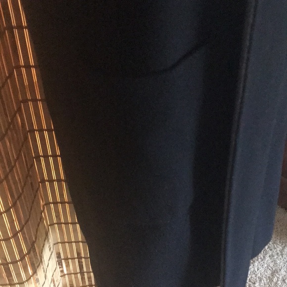 Helene London - Picture 4 of 9